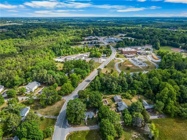 104 Smith Street, Walnut Cove, NC 27052