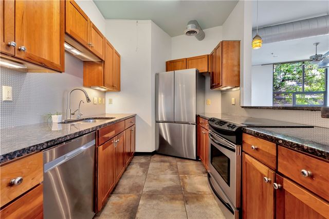 313 Lafayette Street 307, Fayetteville, AR 72701