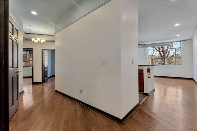 313 Lafayette Street 307, Fayetteville, AR 72701