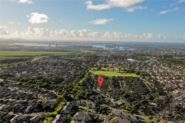 94-1351 Kulewa Loop 17U, Waipahu, HI 96797