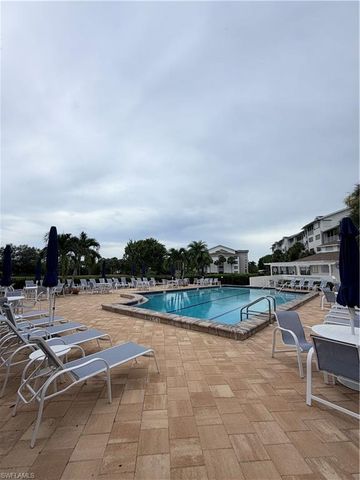 360 Horsecreek DR 106, Naples, FL 34110