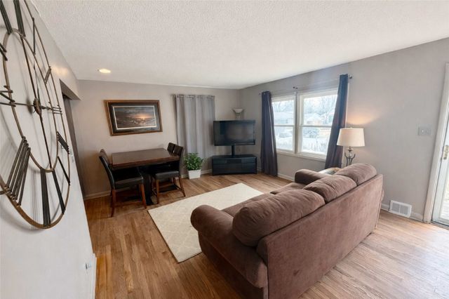 1713 56th Street, Des Moines, IA 50310