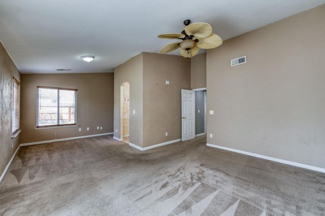 168 Makenna Drive, Madera, CA 93637