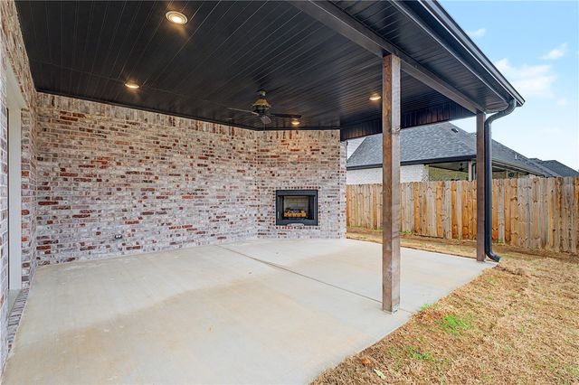 1341 Tiffany, Centerton, AR 72719
