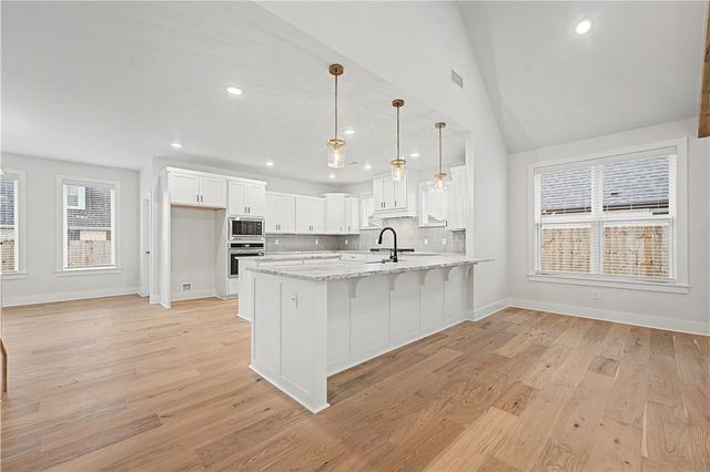 1341 Tiffany, Centerton, AR 72719