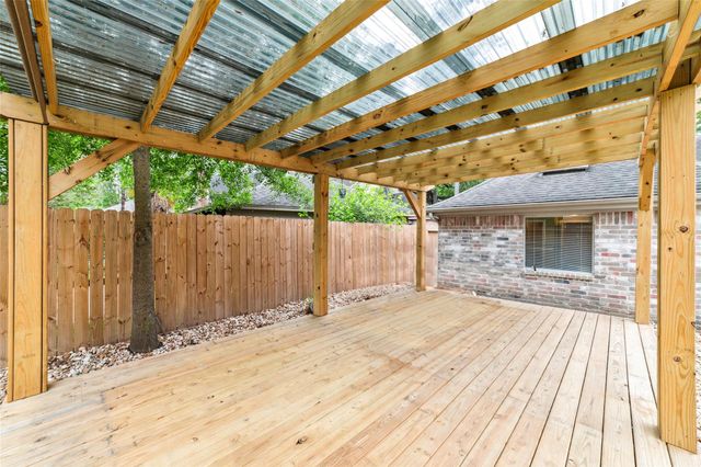 15726 Gettysburg Drive, Tomball, TX 77377