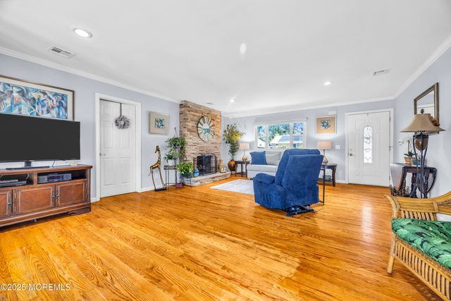 635 Oakwood Drive, Forked River, NJ 08731