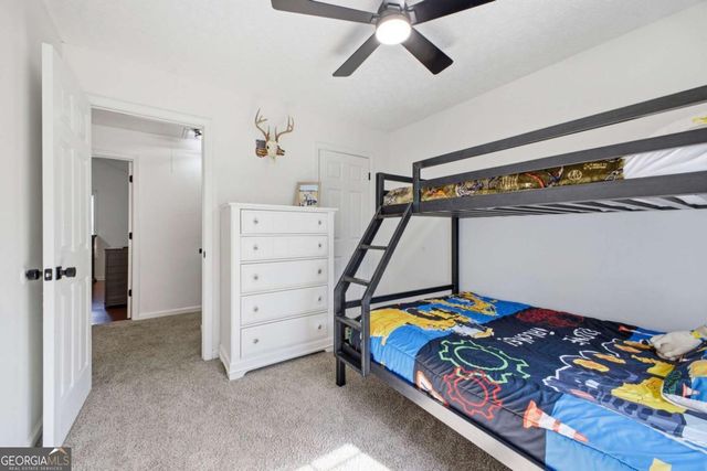30 Kingston Pointe Drive, Kingston, GA 30145
