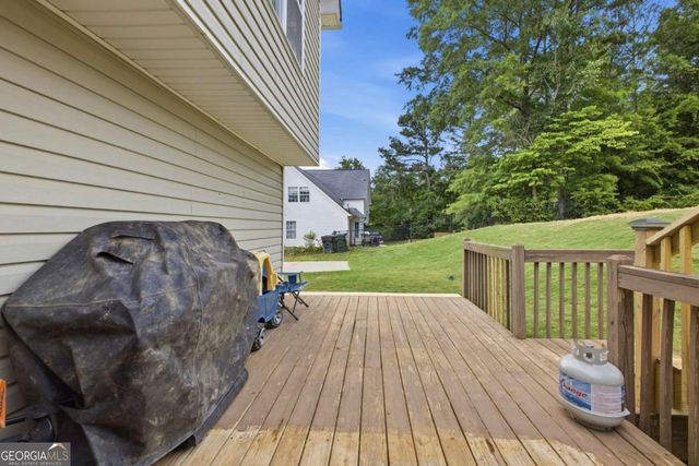 30 Kingston Pointe Drive, Kingston, GA 30145