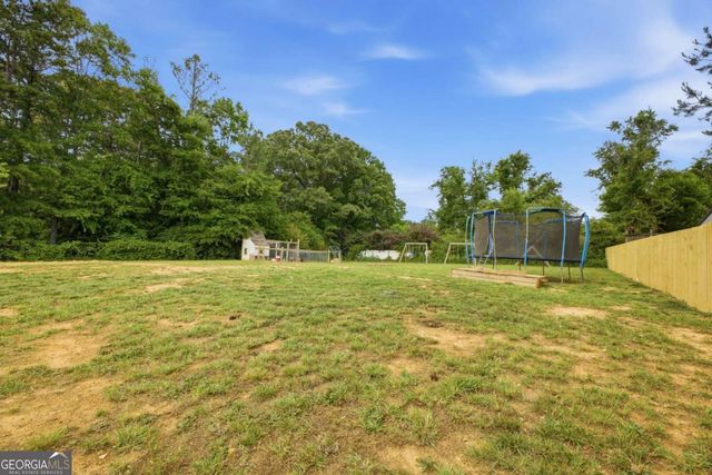 30 Kingston Pointe Drive, Kingston, GA 30145