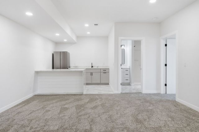 6589 Blackbird Lane, Bettendorf, IA 52722