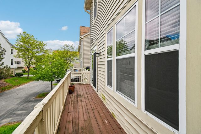 5507 Cambridge Way, Hanover Park, IL 60133