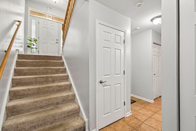 5507 Cambridge Way, Hanover Park, IL 60133