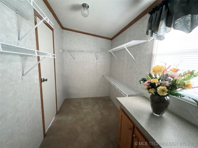 14115 Whispering Meadows, Kingston, OK 73439