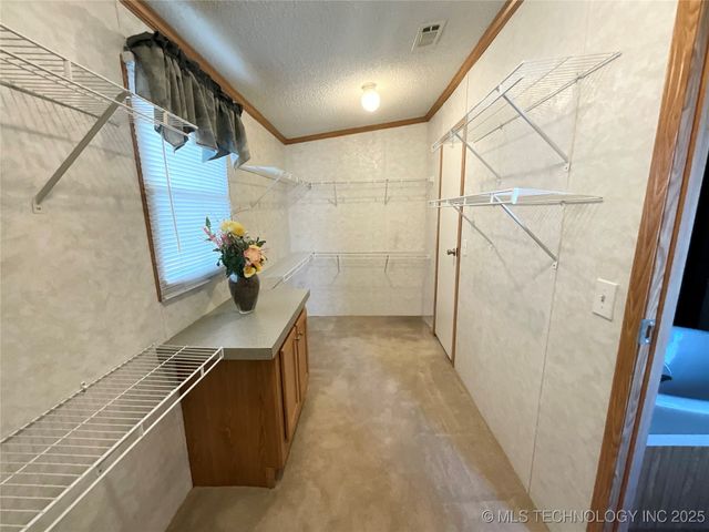 14115 Whispering Meadows, Kingston, OK 73439