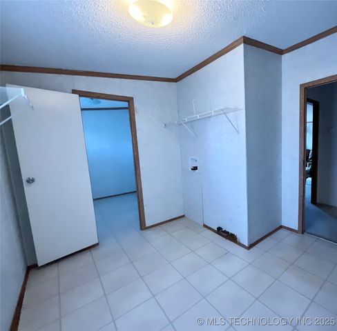 14115 Whispering Meadows, Kingston, OK 73439