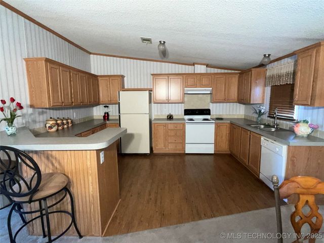 14115 Whispering Meadows, Kingston, OK 73439