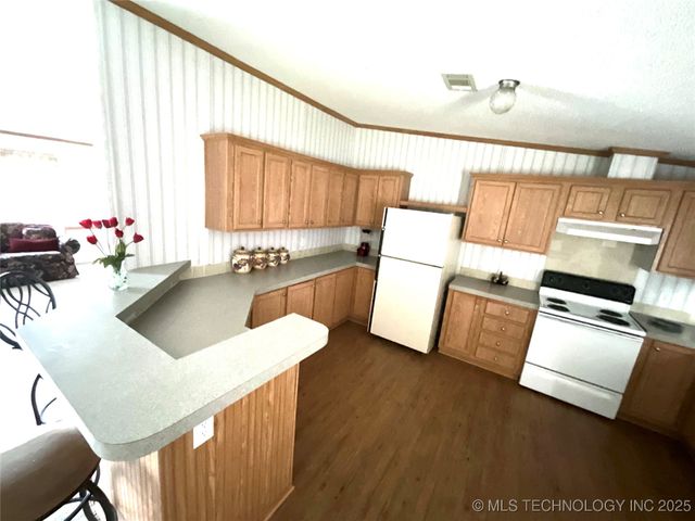 14115 Whispering Meadows, Kingston, OK 73439