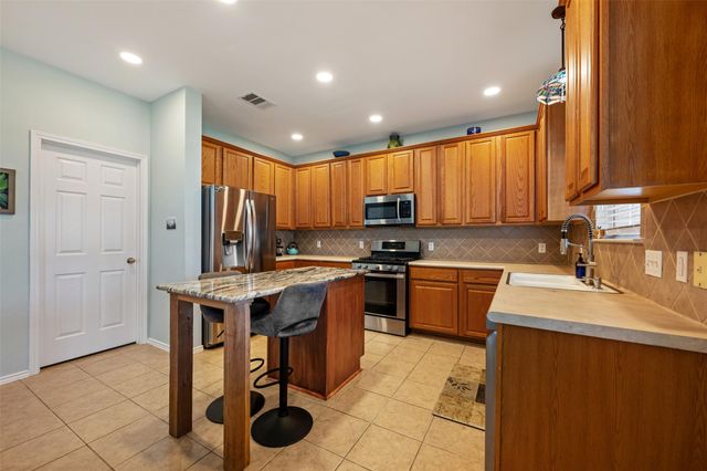 2920 Lynnbrook DR, Austin, TX 78748