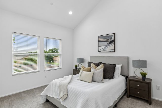 5647 Live Oak Street 101, Dallas, TX 75206