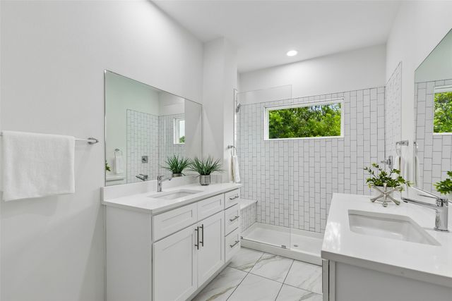 5647 Live Oak Street 101, Dallas, TX 75206