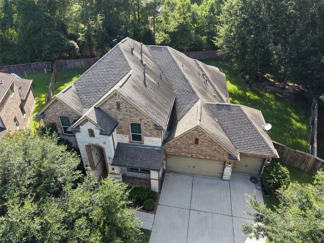 107 Jordans Place, Montgomery, TX 77316