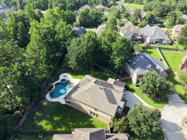 107 Jordans Place, Montgomery, TX 77316