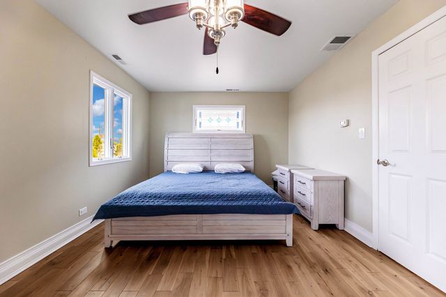 6017 S Monitor Avenue, Chicago, IL 60638