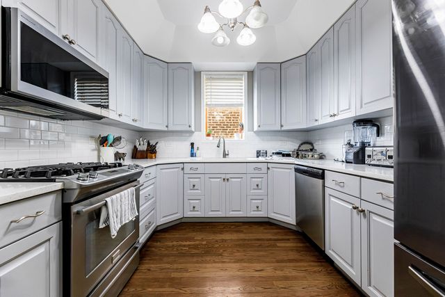 6017 S Monitor Avenue, Chicago, IL 60638