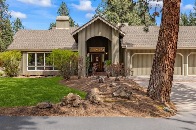 20468 Steamboat Court, Bend, OR 97702