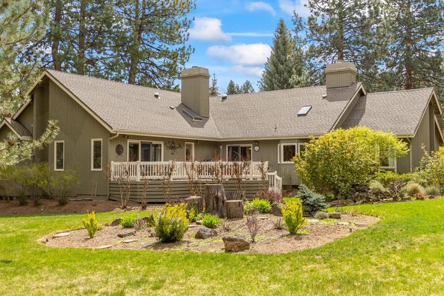 20468 Steamboat Court, Bend, OR 97702