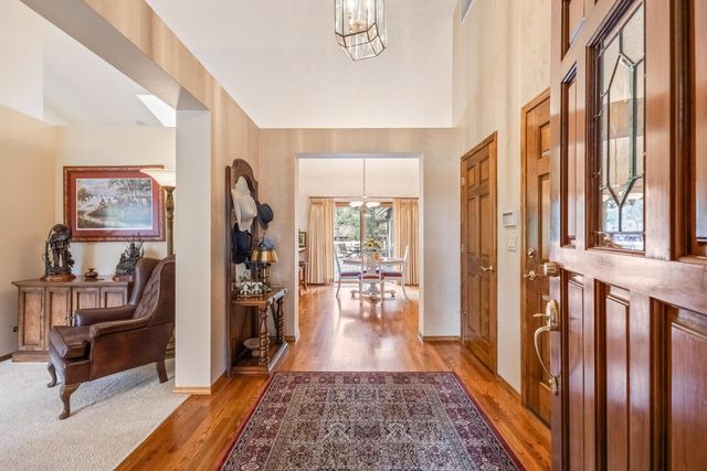 20468 Steamboat Court, Bend, OR 97702