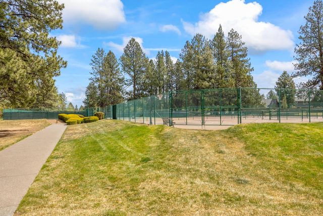 20468 Steamboat Court, Bend, OR 97702