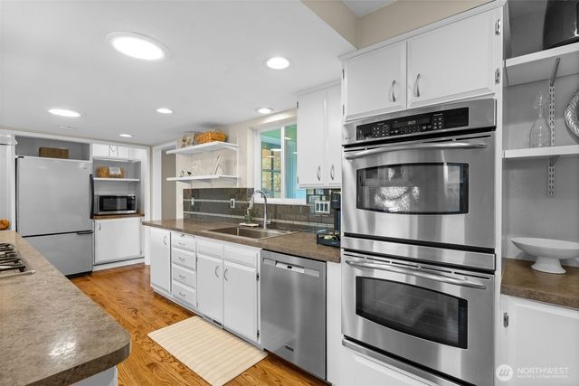 7704 45th Street Ct W, University Place, WA 98466