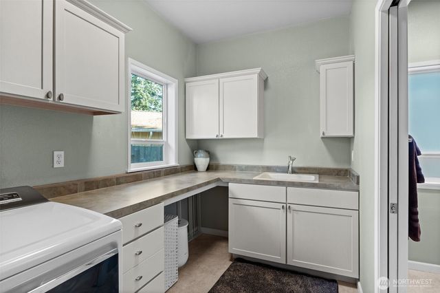 7704 45th Street Ct W, University Place, WA 98466