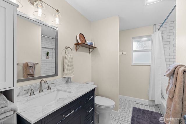 7704 45th Street Ct W, University Place, WA 98466