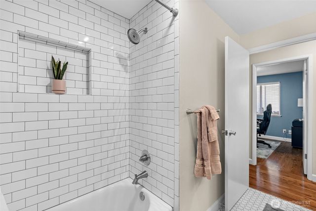 7704 45th Street Ct W, University Place, WA 98466