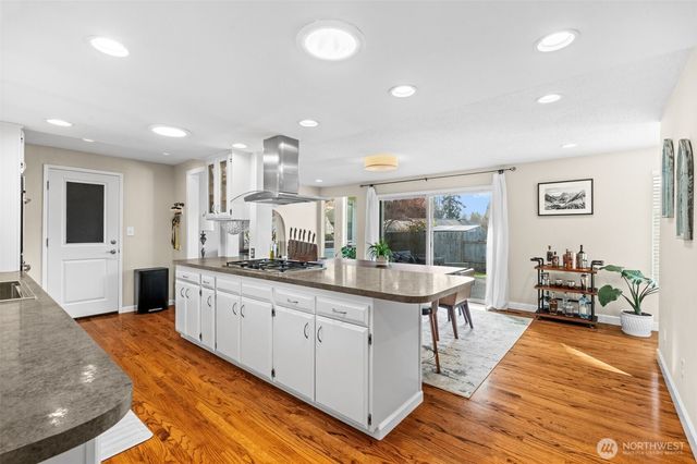 7704 45th Street Ct W, University Place, WA 98466