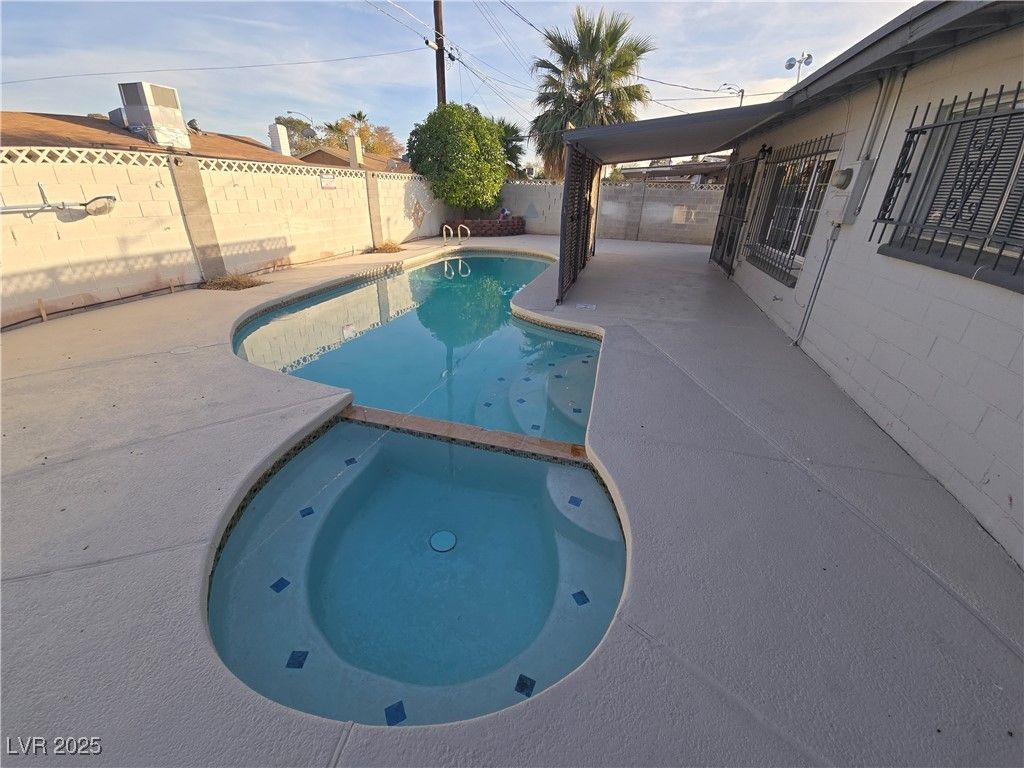 5168 Wilbur Street, Las Vegas, NV 89119