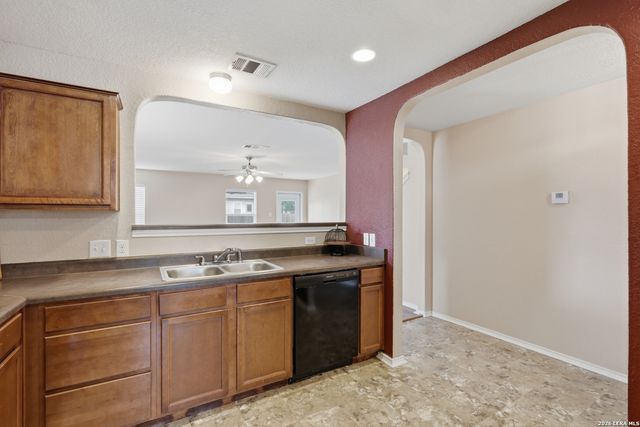 818 THREE WOOD WAY, San Antonio, TX 78221