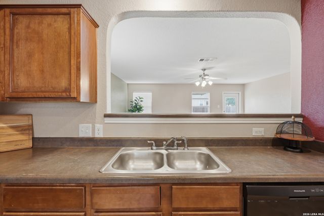 818 THREE WOOD WAY, San Antonio, TX 78221