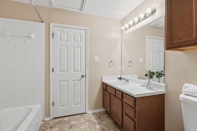 818 THREE WOOD WAY, San Antonio, TX 78221