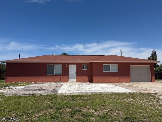 5313 Holland ST, Naples, FL 34113