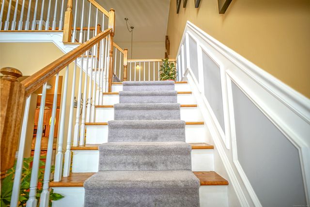 11 Poplar Drive 11, Prospect, CT 06712