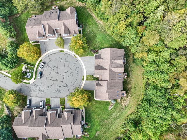 11 Poplar Drive 11, Prospect, CT 06712