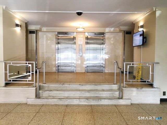 91 Strawberry Hill Avenue APT 139, Stamford, CT 06902