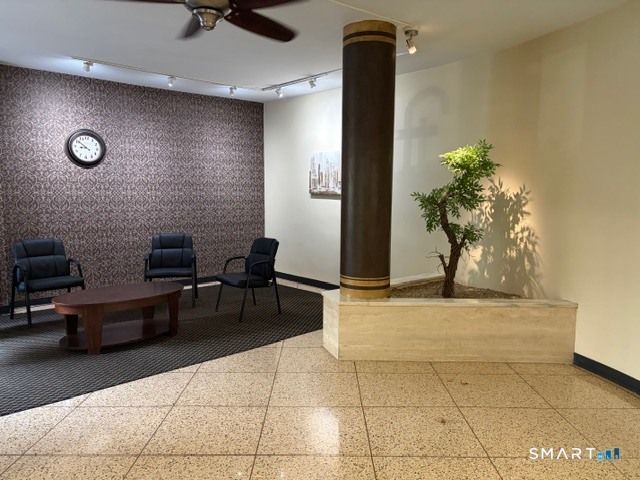 91 Strawberry Hill Avenue APT 139, Stamford, CT 06902