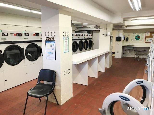 91 Strawberry Hill Avenue APT 139, Stamford, CT 06902