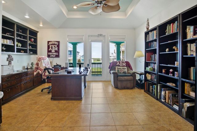 3626 Biscayne Beach Road, Port Bolivar, TX 77650