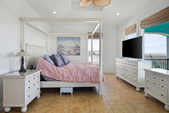 3626 Biscayne Beach Road, Port Bolivar, TX 77650